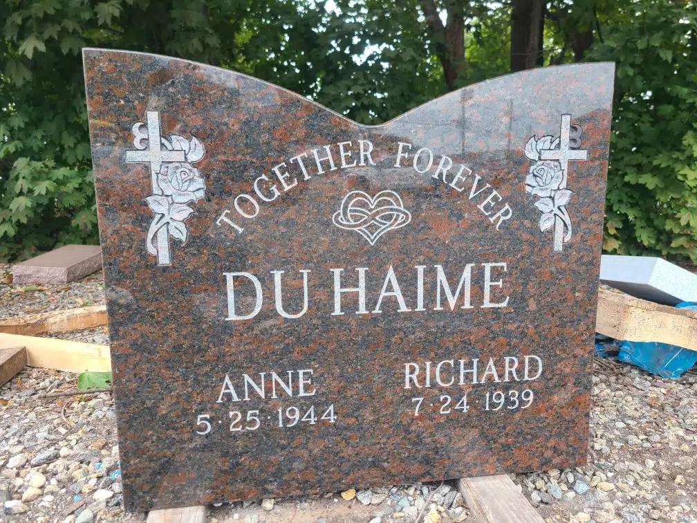 Granite Headstone Examples hand-carved by Headstone Gallery in NJ — image 2